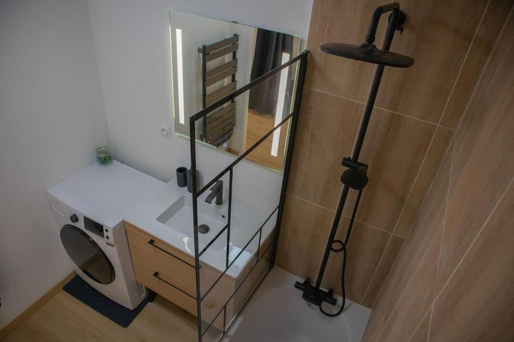 Luxury Apartment «Le Jurassien», Gex-Geneve Cessy ภายนอก รูปภาพ